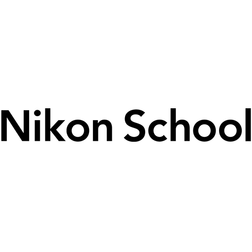 Logo di Nikon, leader mondiale in fotografia e imaging.